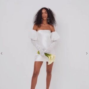 NWT For Love & Lemons Hazel White Satin Mini Dress With Gloves Size Medium